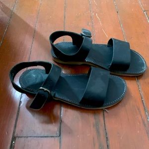 Duckfeet Lokken Sandal, Black leather, Women’s Size 12